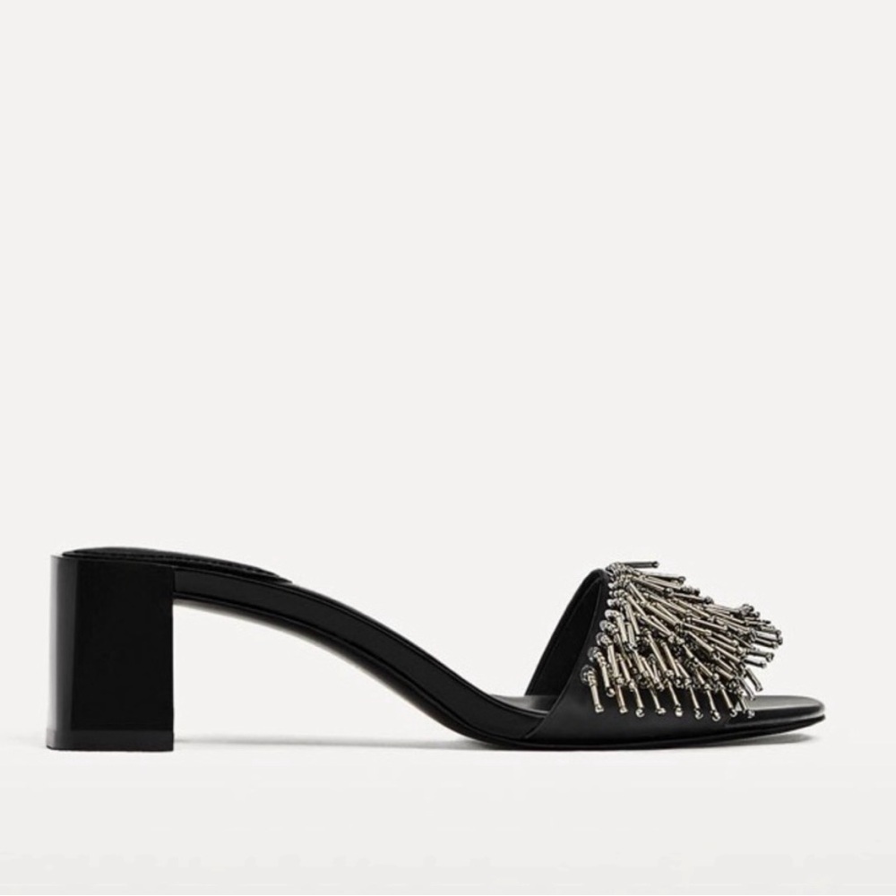 Zara NWOT Black Sandals with Metallic Fringe,Size 38(7.5) - Picture 3 of 13